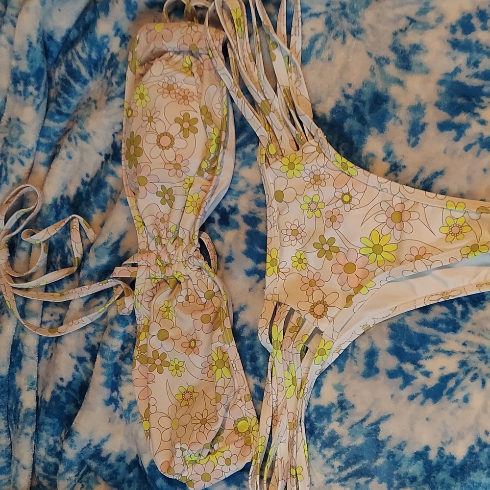 Medium Fabletics Bikini